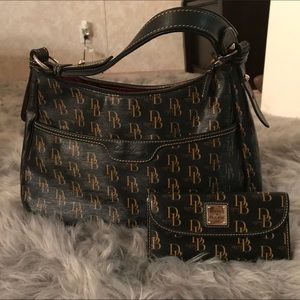 Dooney&Bourke Black & Gold Purse w matching wallet